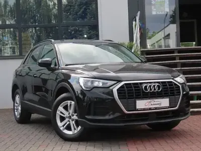 Gebraucht Audi Q3 Basis 150 PS (110 kW) 2022 Schwarz SUV