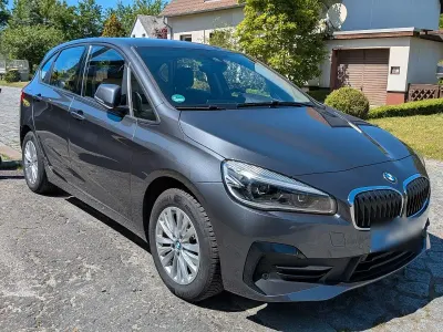 Gebraucht BMW 218 Active Tourer 136 PS (100 kW) 2021 Grau Van / Kleinbus