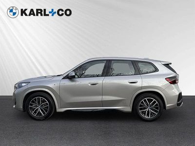 Gebraucht BMW iX1 M Sport 230 kW (313 PS) 2025 Spacesilber SUV