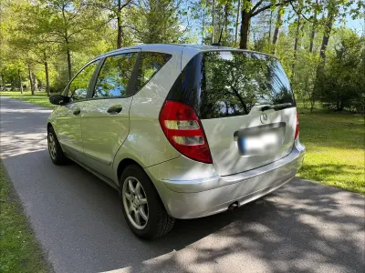 Używany Mercedes A170 116 KM (85 kW) 2008 Srebrny Minivan