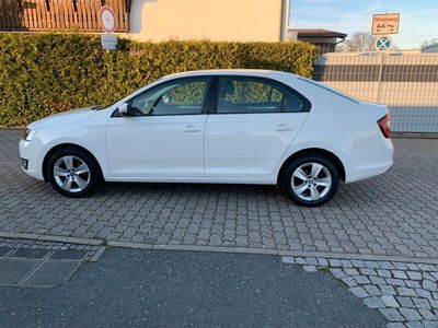 gebraucht Skoda Rapid 1.0 TSI Active