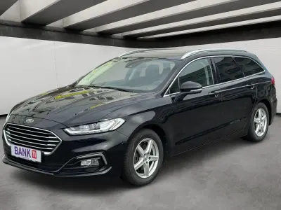 Gebraucht Ford Mondeo Titanium 150 PS (110 kW) 2022 Schwarz Kombi
