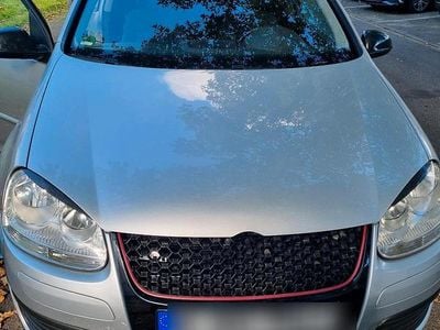 VW Golf V