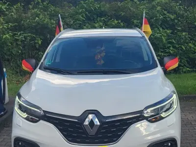 Begagnad Renault Kadjar LIMITED 140 HK (102 kW) 2019 Vit SUV