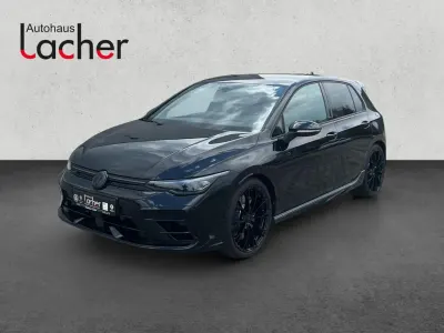 Używany VW Golf VIII Black Edition 333 KM (244 kW) 2024 Czarny Sedan/Limuzyna