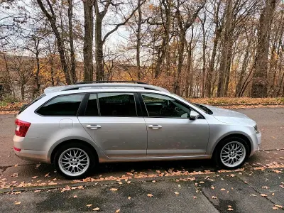 Gebraucht Skoda Octavia 140 PS (102 kW) 2014 Silber Kombi