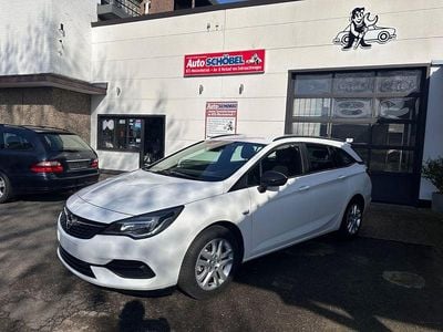 Second-hand Opel Astra Business 110 CP (80 kW) 2022 Alb Break