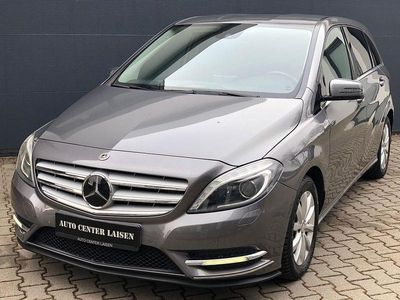 Gebraucht Mercedes B220 209 PS (153 kW) 2013 Grau Van / Kleinbus
