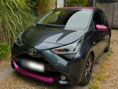 Gebraucht Toyota Aygo 72 PS (52 kW) 2020 Grau Kleinwagen