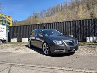 Gebraucht Opel Insignia Cosmo 260 PS (191 kW) 2009 Grau Kombi