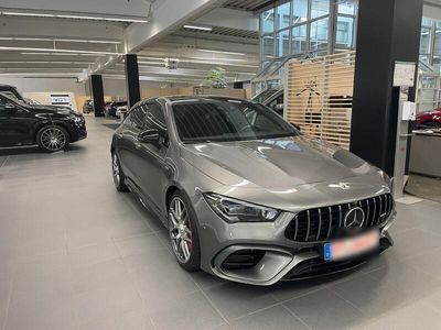 Mercedes CLA45 AMG