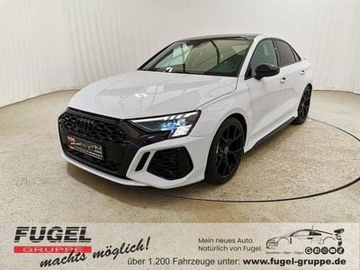Gebraucht Audi RS3 Ambiente 400 PS (294 kW) 2021 Gletscherweiß metallic Limousine