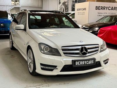 Gebraucht Mercedes C300 AMG 231 PS (169 kW) 2012 Weiß Kombi