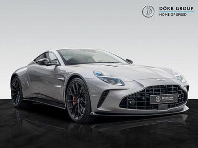 Nouă Aston Martin V8 Vantage 665 CP (489 kW) 2026 Argintiu