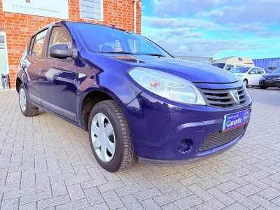 Gebraucht Dacia Sandero 75 PS (55 kW) 2012 Blau Limousine