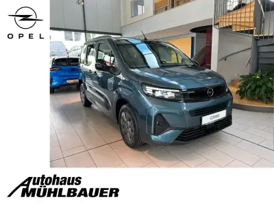 Neu Opel Combo Life Basis 102 PS (75 kW) 2026 Blau Van / Kleinbus