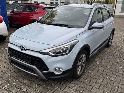 Gebraucht Hyundai i20 Active 101 PS (74 kW) 2019 Weiß Kleinwagen