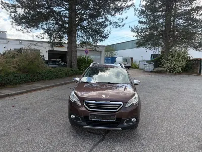 Gebraucht Peugeot 2008 Allure 120 PS (88 kW) 2015 SUV