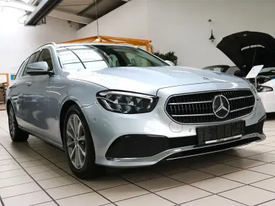 Gebraucht Mercedes E200 160 PS (117 kW) 2021 Silber Kombi