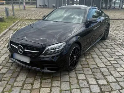 Gebraucht Mercedes C400 AMG line 333 PS (244 kW) 2018 Schwarz Coupé