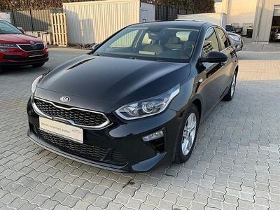 Gebraucht Kia Ceed Vision 140 PS (102 kW) 2021 Schwarz Kleinwagen