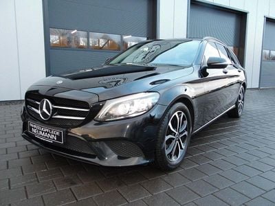 Gebraucht Mercedes C200 184 PS (135 kW) 2020 Schwarz Kombi