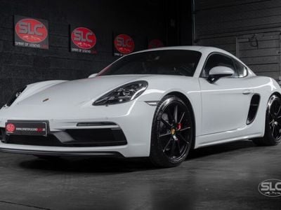 Porsche 718 Cayman