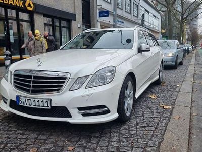 Usata Mercedes E300 Avantgarde 231 CV (169 kW) 2012 Bianco Berlina
