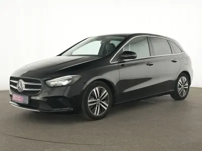 Gebraucht Mercedes B180 Progressive 136 PS (100 kW) 2021 Nachtschwarz Kleinwagen