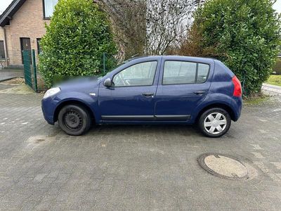 Gebraucht Dacia Sandero 75 PS (55 kW) 2009 Blau Kleinwagen