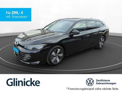 Grenadillschwarz metallic Gebraucht 2024 VW Passat Elegance Kombi | 35.970 € (Fairer Preis)
