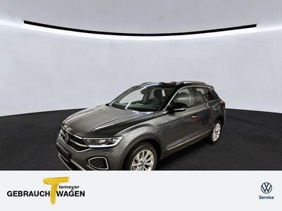 Grau Gebraucht 2023 VW T-Roc Active SUV | 20.850 € (Fairer Preis)