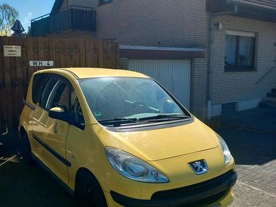 Brugt Peugeot 1007 75 HK (55 kW) 2005 Gul MPV