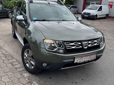 Gebraucht Dacia Duster Lauréate 109 PS (80 kW) 2014 Grün SUV