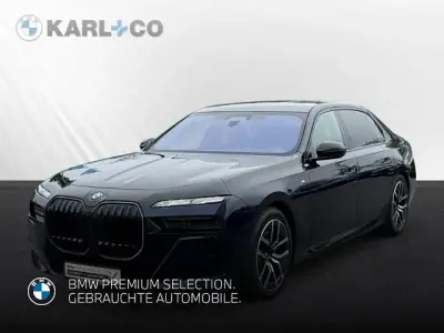 Gebraucht BMW 740 Executive 299 PS (219 kW) 2025 Tansanitblau ii metallic Limousine