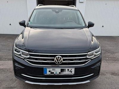 Schwarz Gebraucht 2020 VW Tiguan Elegance SUV | 25.650 € (Guter Preis)