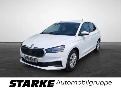 Gebraucht Skoda Fabia Active 65 PS (47 kW) 2022 Candyweiss Kleinwagen