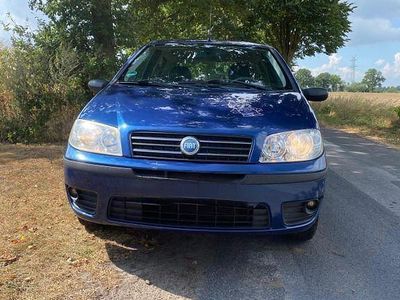 Gebraucht Fiat Punto 60 PS (44 kW) 2005 Blau Kleinwagen