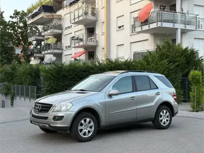 Gebraucht Mercedes ML350 272 PS (200 kW) 2006 Beige SUV