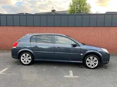 Usata Opel Signum 140 CV (102 kW) 2007 Grigio Utilitaria