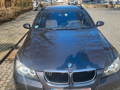 Gebraucht BMW 320 150 PS (110 kW) 2006 Grau Kombi