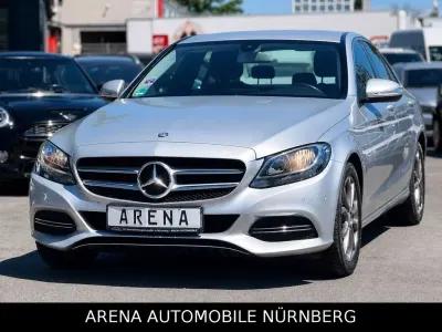 Gebraucht Mercedes C200 Avantgarde 184 PS (135 kW) 2014 Silber Limousine