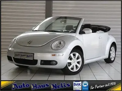 Usata VW New Beetle United 75 CV (55 kW) 2009 Argento Utilitaria