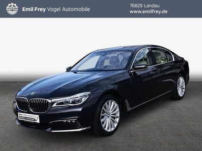 Gebraucht BMW 750 Sport Line 449 PS (330 kW) 2018 Grau Limousine