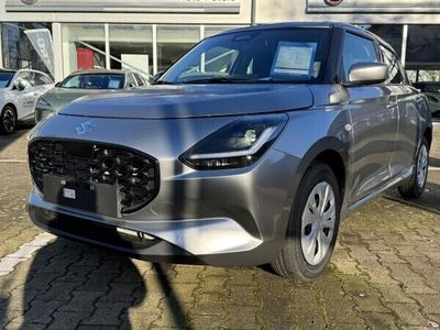 Neu Suzuki Swift Club 83 PS (61 kW) 2025 Silber (premium silver metallic) Kleinwagen
