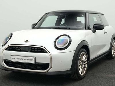 Weiß Gebraucht 2024 Mini Cooper Favoured Kleinwagen | 25.719 € (Guter Preis)