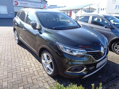 Gebraucht Renault Kadjar LIMITED 140 PS (102 kW) 2019 Ural green SUV