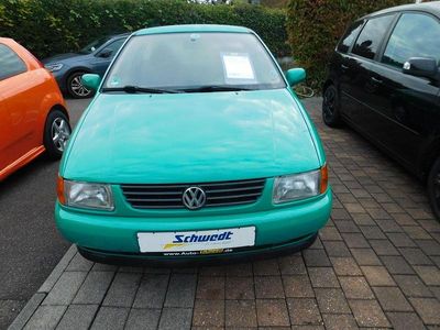Second-hand VW Polo 54 CP (39 kW) 1994 Verde