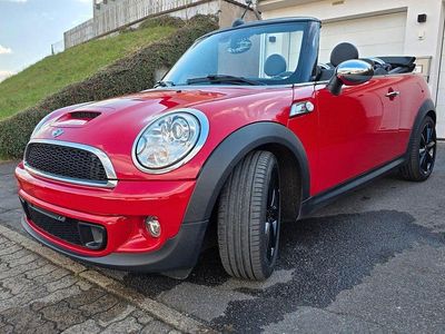 Usata Mini Cooper S Cabriolet 184 CV (135 kW) 2015 Rosso Cabrio
