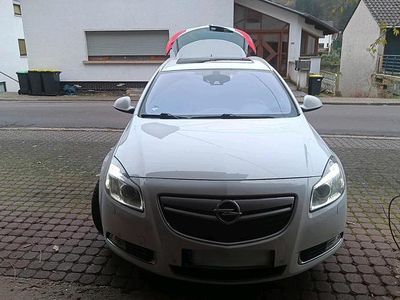 Gebraucht Opel Insignia 163 PS (119 kW) 2013 Weiß Kombi